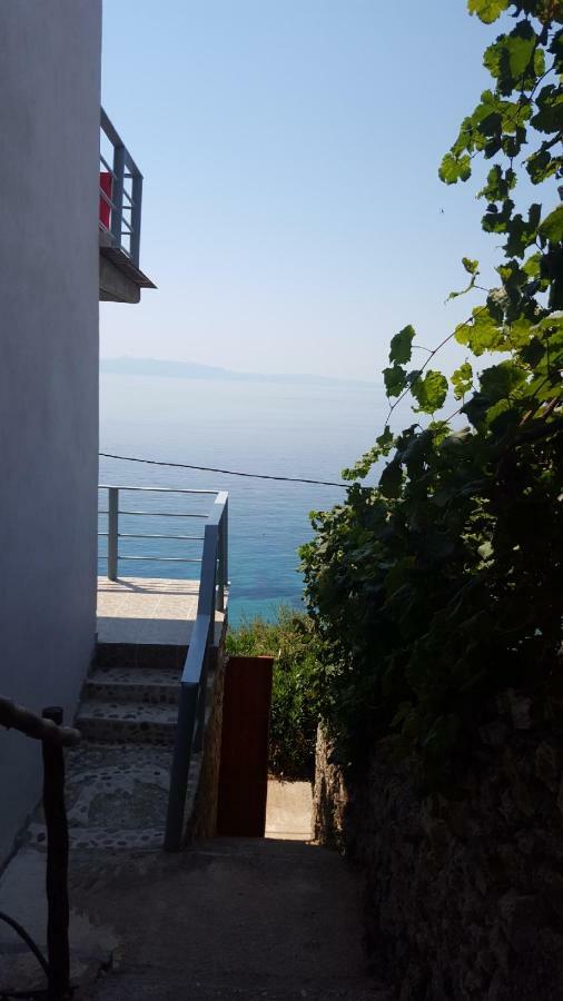 Hotel Ria Mare Qeparo Esterno foto